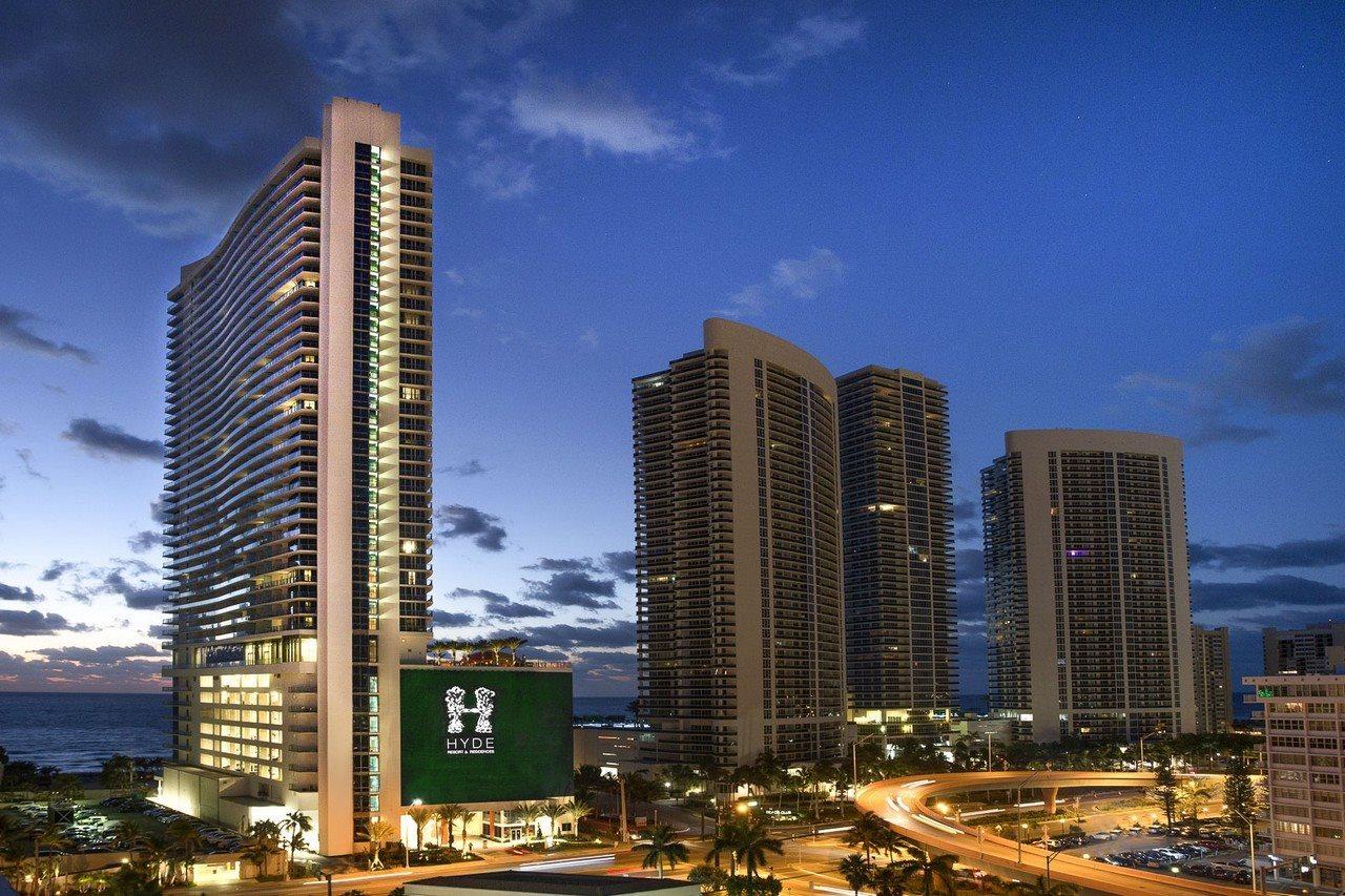 Lyfe Resort & Residences Hollywood Buitenkant foto