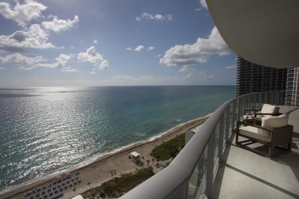Lyfe Resort & Residences Hollywood Buitenkant foto